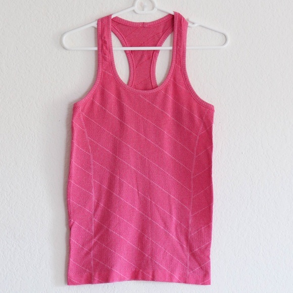 Lululemon Athletic Top - Picture 1 of 2